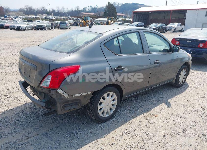 Photo 4 of 2017 Nissan Versa 1.6 S (VIN 3N1CN7AP3HL829620)