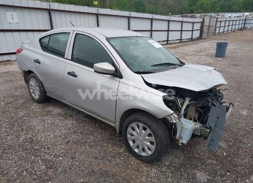 2017 Nissan Versa 1.6 S+ (VIN 3N1CN7AP3HL846756) main photo