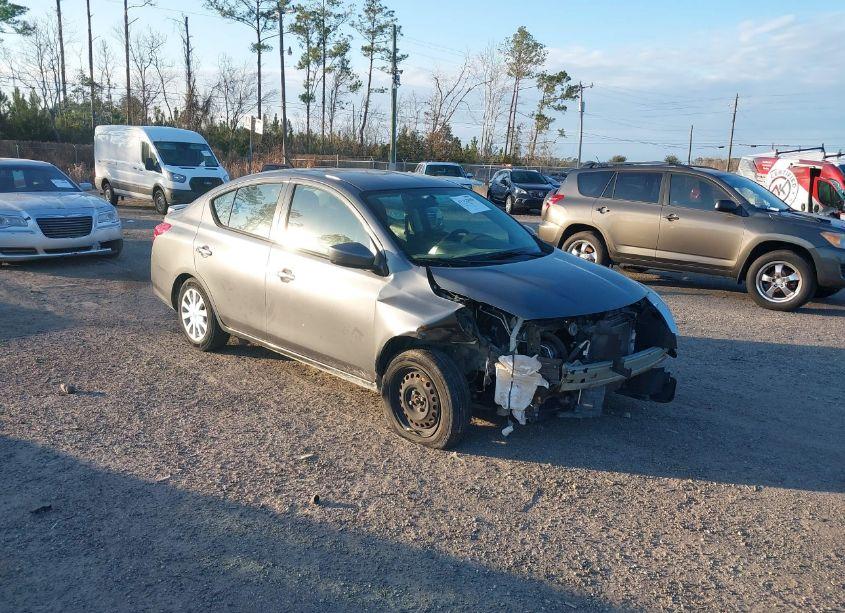 2017 Nissan Versa 1.6 SV (VIN 3N1CN7AP3HL850208) main photo