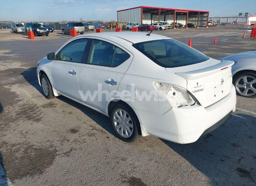 Photo 3 of 2017 Nissan Versa 1.6 SV (VIN 3N1CN7AP3HL869311)