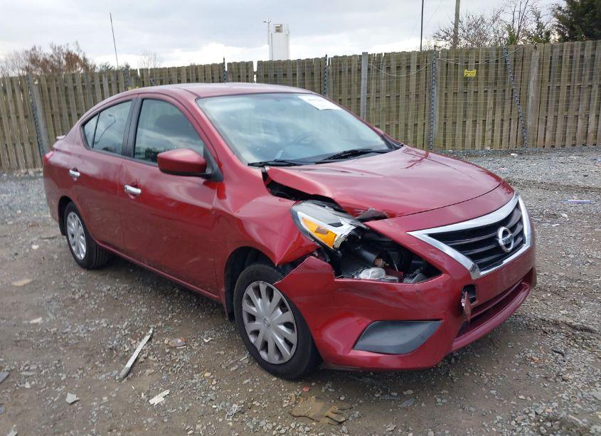 2017 Nissan Versa 1.6 SV (VIN 3N1CN7AP3HL882446) main photo