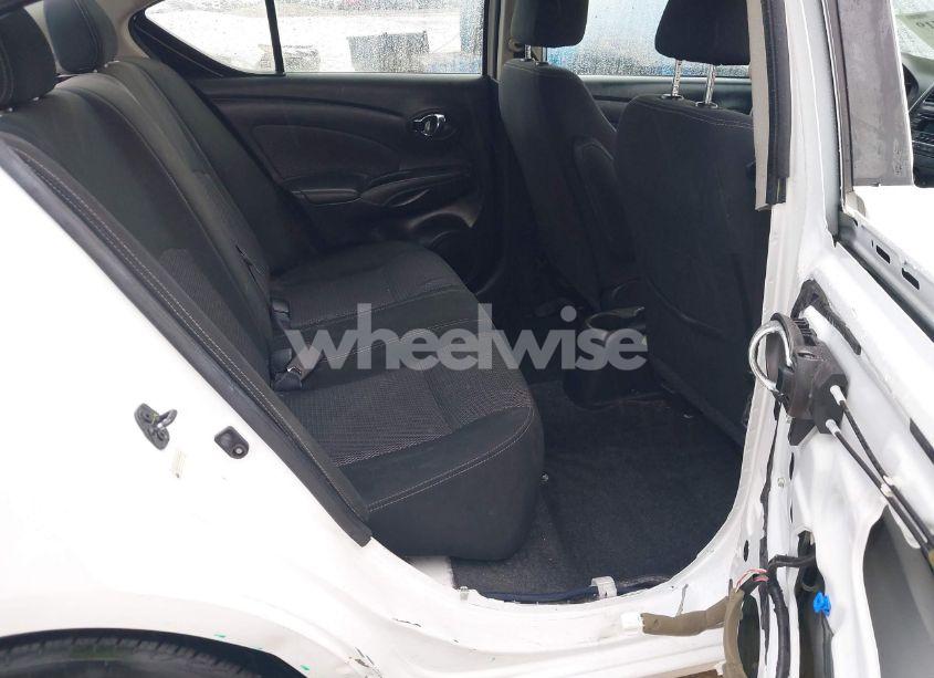 Photo 8 of 2018 Nissan Versa 1.6 SV (VIN 3N1CN7AP3JK400358)