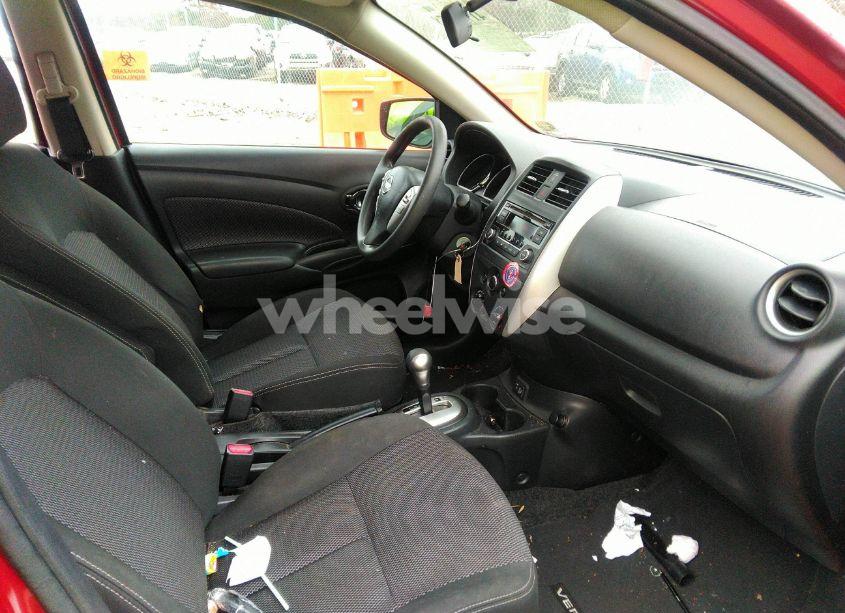 Photo 5 of 2018 Nissan Versa 1.6 SV (VIN 3N1CN7AP3JL824844)