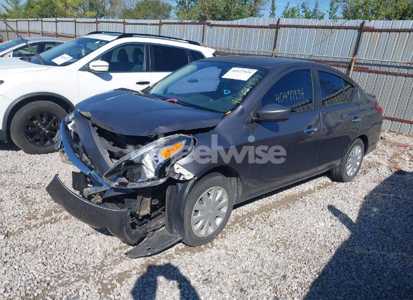 Photo 2 of 2018 Nissan Versa 1.6 SV (VIN 3N1CN7AP3JL844821)