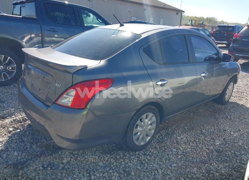 Photo 4 of 2018 Nissan Versa 1.6 SV (VIN 3N1CN7AP3JL844821)