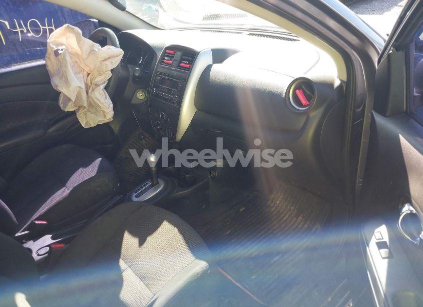 Photo 5 of 2018 Nissan Versa 1.6 SV (VIN 3N1CN7AP3JL844821)