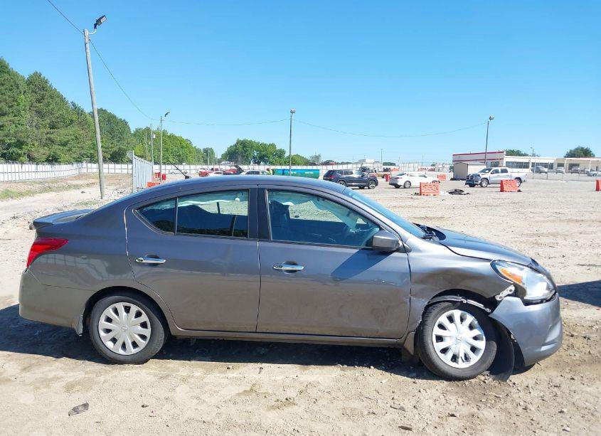 Photo 13 of 2018 Nissan Versa 1.6 SV (VIN 3N1CN7AP3JL855222)