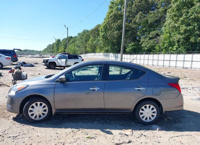 Photo 14 of 2018 Nissan Versa 1.6 SV (VIN 3N1CN7AP3JL855222)