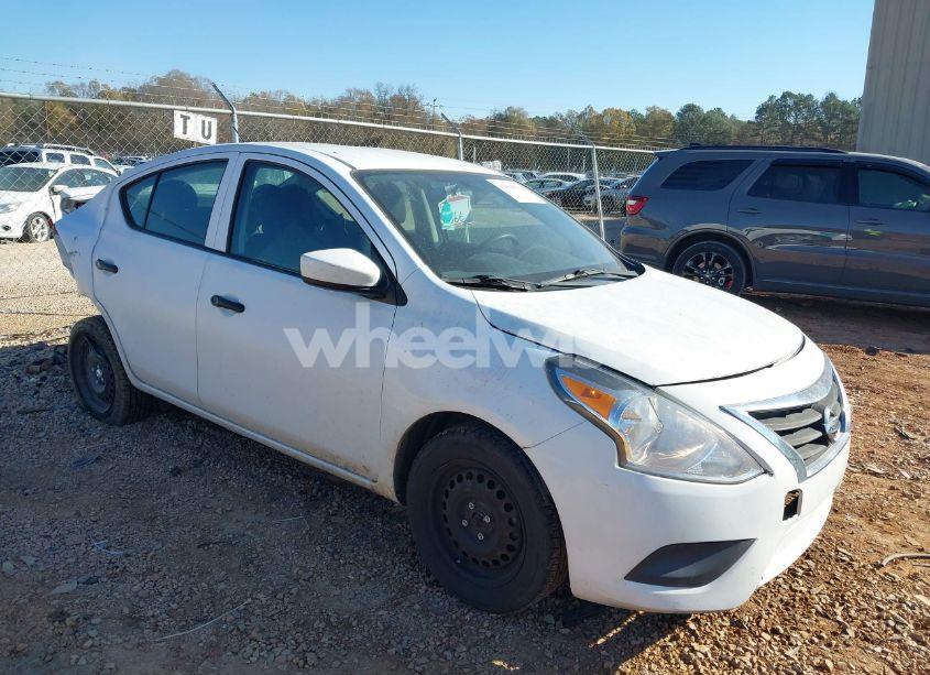 2018 Nissan Versa 1.6 S+ (VIN 3N1CN7AP3JL867161) main photo
