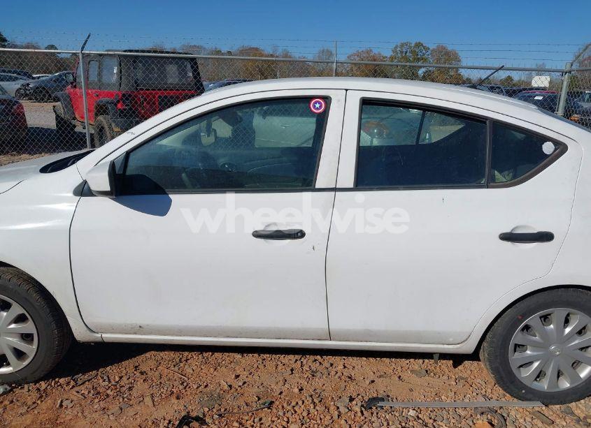 Photo 14 of 2018 Nissan Versa 1.6 S+ (VIN 3N1CN7AP3JL867161)