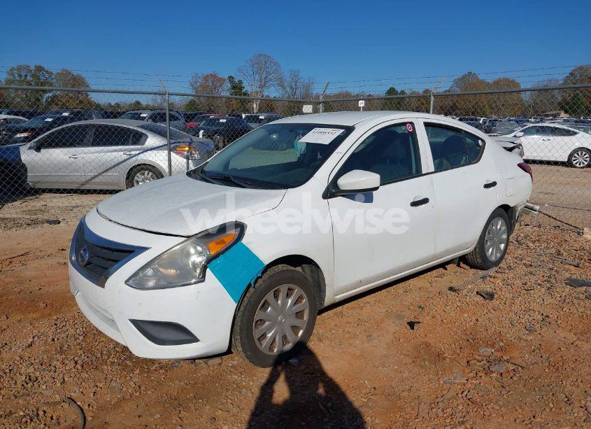 Photo 2 of 2018 Nissan Versa 1.6 S+ (VIN 3N1CN7AP3JL867161)