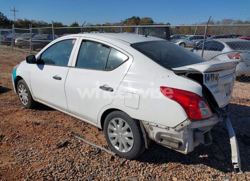 Photo 3 of 2018 Nissan Versa 1.6 S+ (VIN 3N1CN7AP3JL867161)