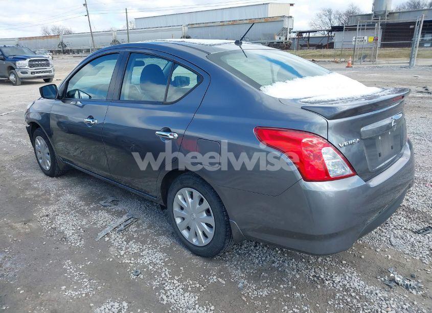 Photo 3 of 2018 Nissan Versa 1.6 SV (VIN 3N1CN7AP3JL868150)