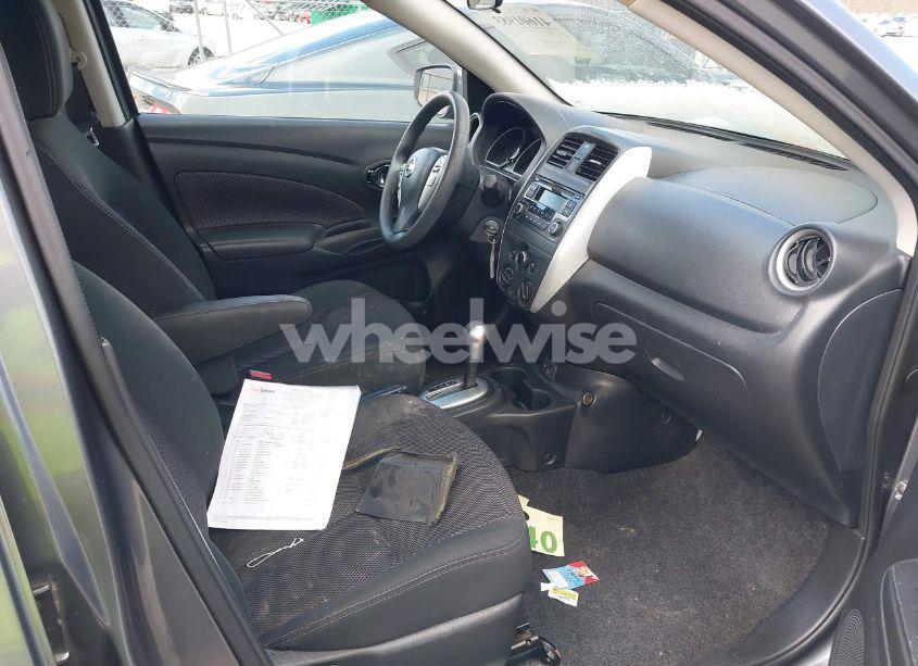 Photo 5 of 2018 Nissan Versa 1.6 SV (VIN 3N1CN7AP3JL868150)