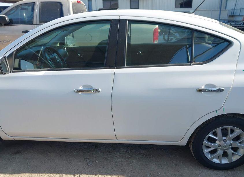 Photo 15 of 2018 Nissan Versa 1.6 SV (VIN 3N1CN7AP3JL876281)