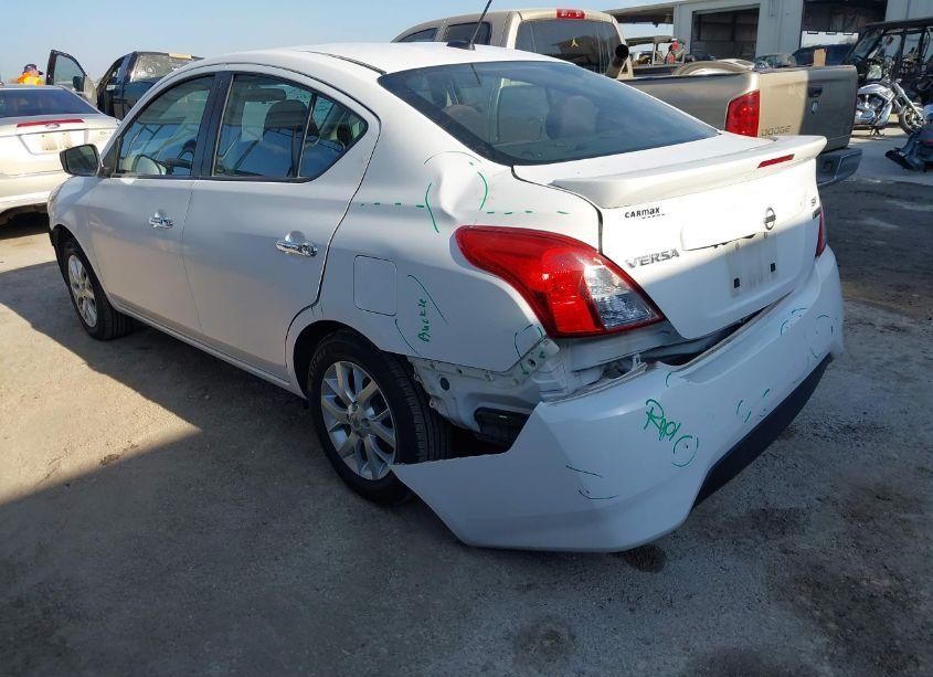 Photo 3 of 2018 Nissan Versa 1.6 SV (VIN 3N1CN7AP3JL876281)