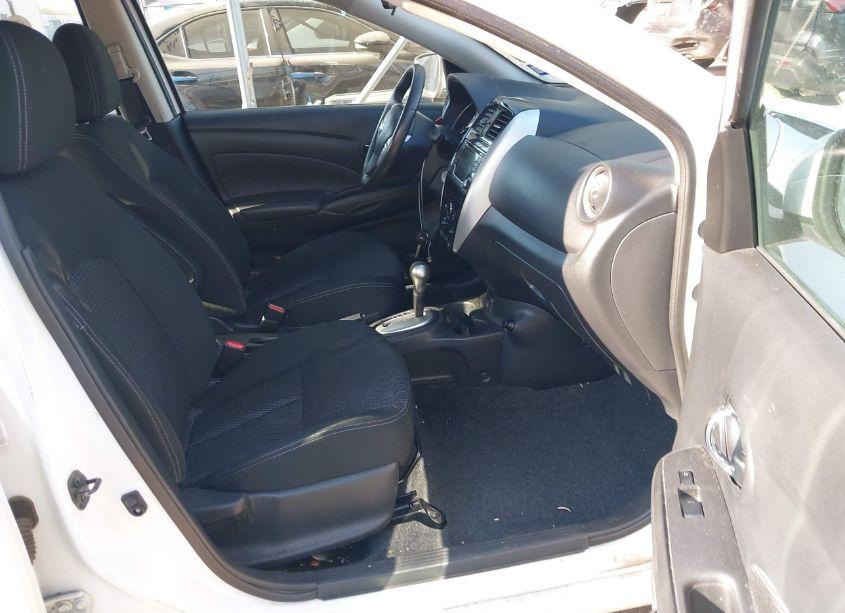 Photo 5 of 2018 Nissan Versa 1.6 SV (VIN 3N1CN7AP3JL876281)