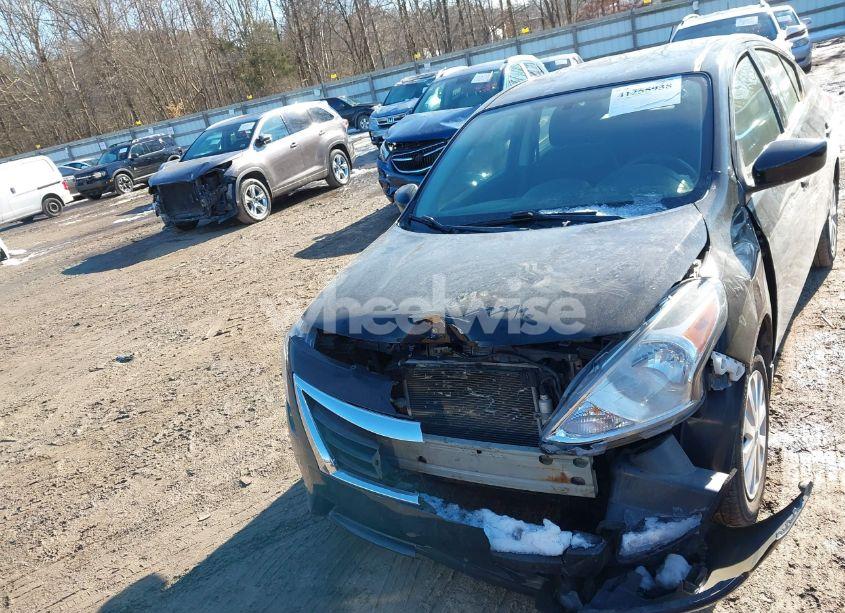 Photo 6 of 2018 Nissan Versa 1.6 S (VIN 3N1CN7AP3JL887958)