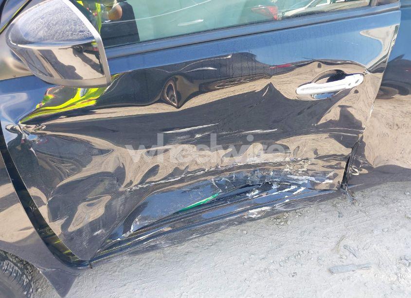 Photo 6 of 2019 Nissan Versa 1.6 SV (VIN 3N1CN7AP3KL801419)