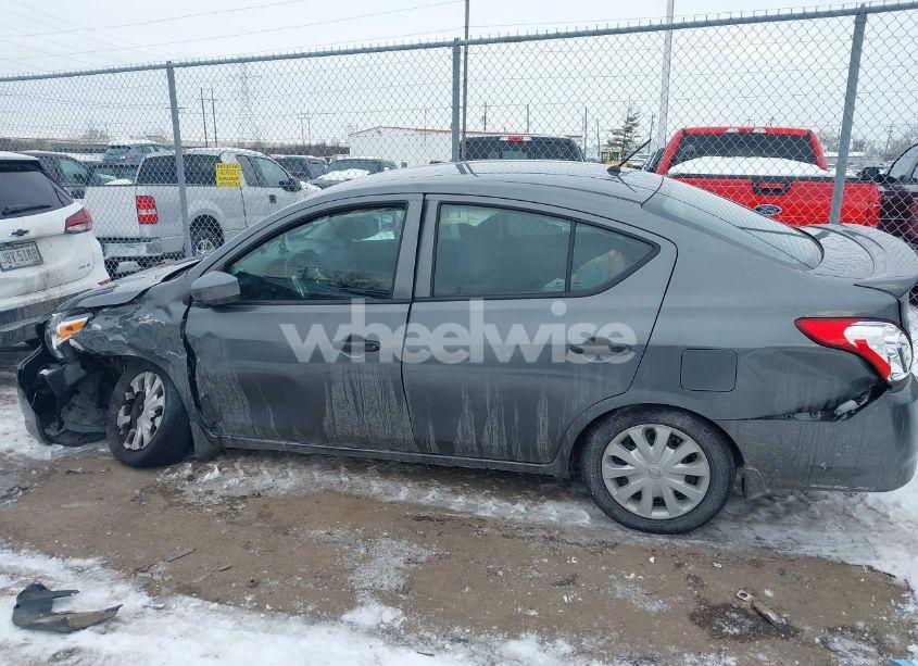 Photo 14 of 2019 Nissan Versa 1.6 S+ (VIN 3N1CN7AP3KL812906)