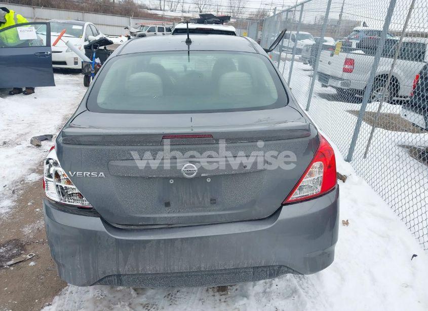 Photo 16 of 2019 Nissan Versa 1.6 S+ (VIN 3N1CN7AP3KL812906)