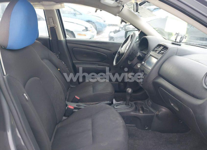 Photo 5 of 2019 Nissan Versa 1.6 S+ (VIN 3N1CN7AP3KL812906)