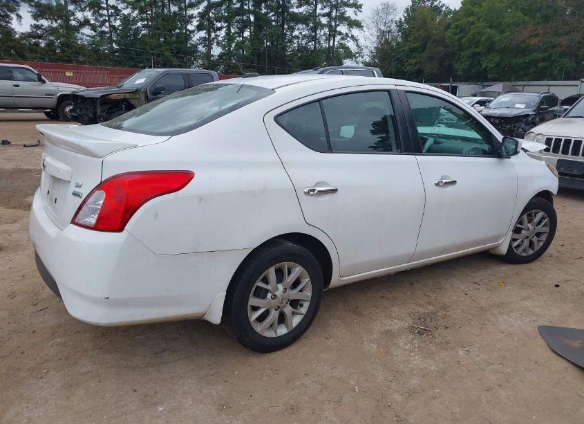 Photo 4 of 2019 Nissan Versa 1.6 SV (VIN 3N1CN7AP3KL814302)