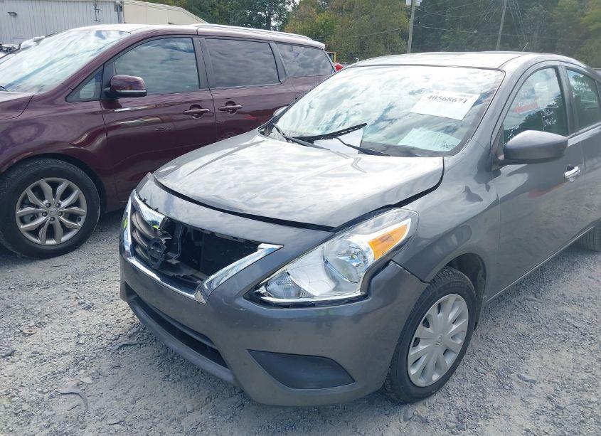 Photo 6 of 2019 Nissan Versa 1.6 SV (VIN 3N1CN7AP3KL817426)