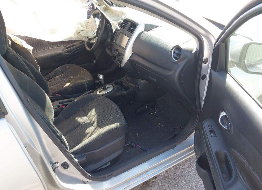 Photo 5 of 2019 Nissan Versa 1.6 SV (VIN 3N1CN7AP3KL833190)