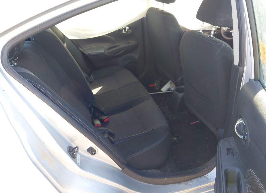 Photo 8 of 2019 Nissan Versa 1.6 SV (VIN 3N1CN7AP3KL833190)