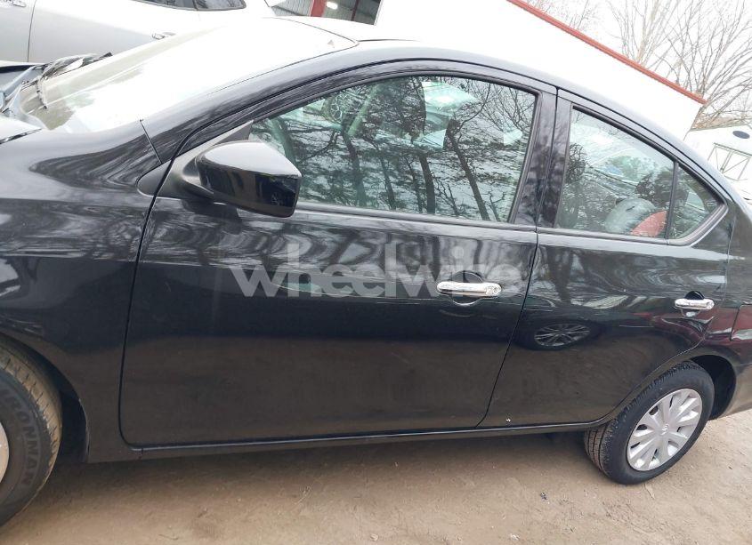 Photo 14 of 2019 Nissan Versa 1.6 SV (VIN 3N1CN7AP3KL835618)
