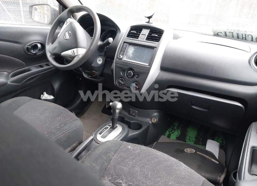 Photo 5 of 2019 Nissan Versa 1.6 SV (VIN 3N1CN7AP3KL835618)