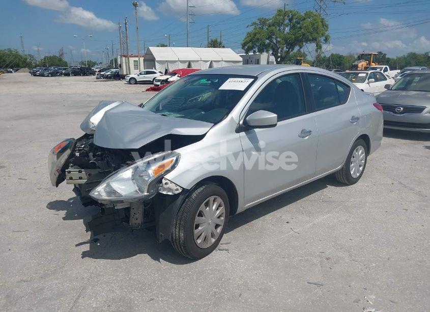 Photo 2 of 2019 Nissan Versa 1.6 SV (VIN 3N1CN7AP3KL856176)