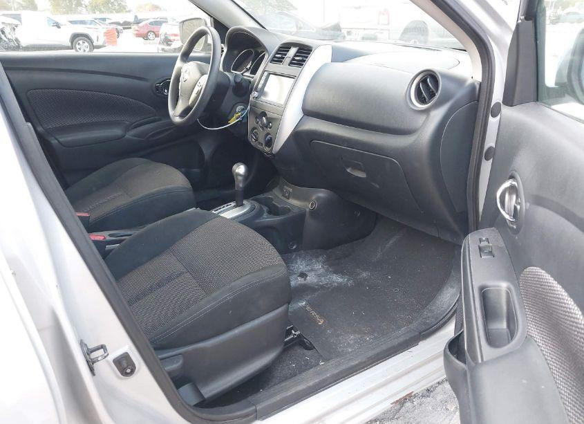 Photo 5 of 2019 Nissan Versa 1.6 SV (VIN 3N1CN7AP3KL863273)