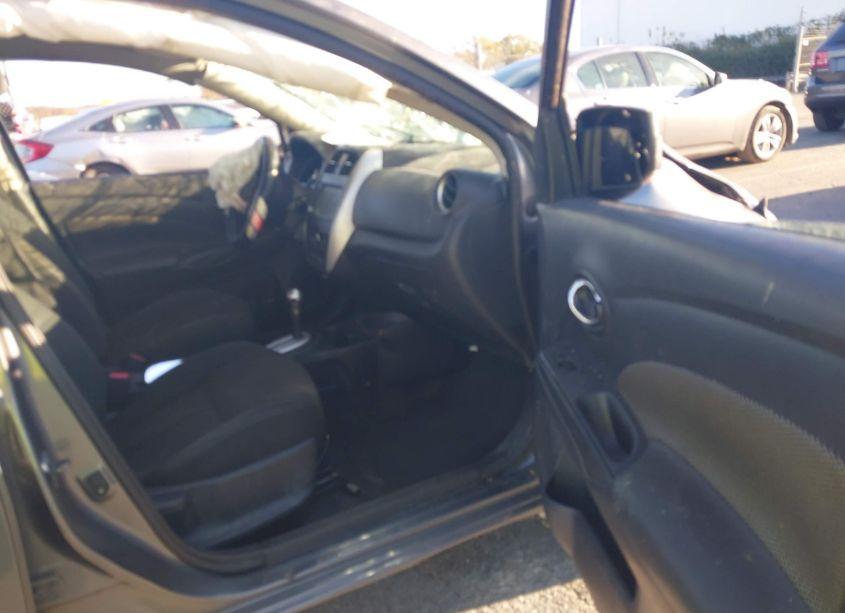 Photo 5 of 2019 Nissan Versa 1.6 SV (VIN 3N1CN7AP3KL867419)