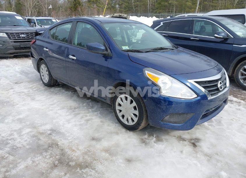 2019 Nissan Versa 1.6 SV (VIN 3N1CN7AP3KL869834) main photo