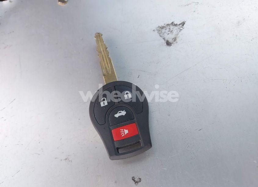 Photo 11 of 2019 Nissan Versa 1.6 SV (VIN 3N1CN7AP3KL875830)