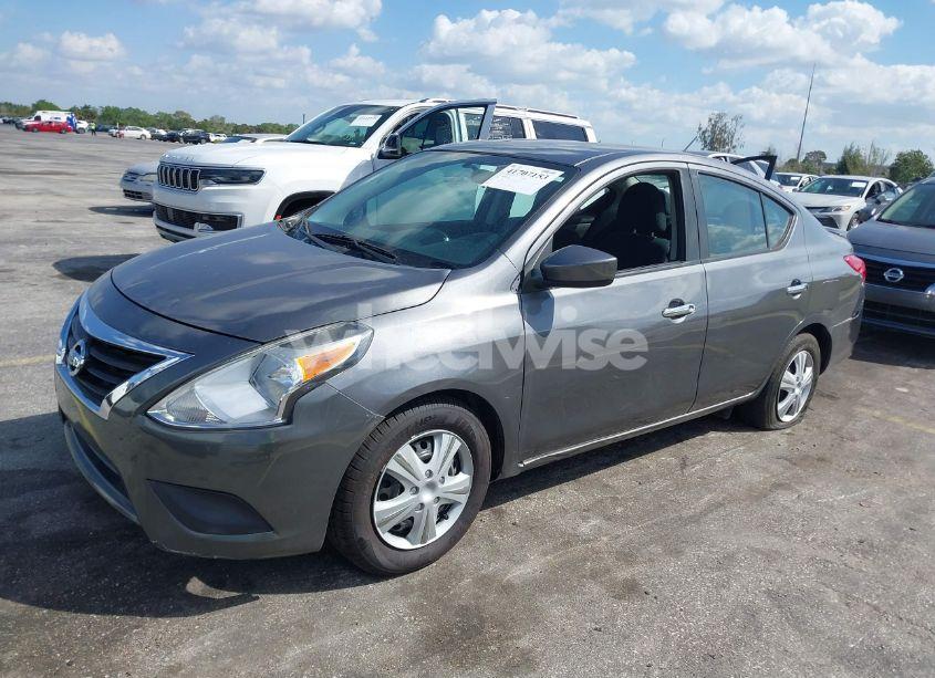 Photo 2 of 2019 Nissan Versa 1.6 SV (VIN 3N1CN7AP3KL875830)