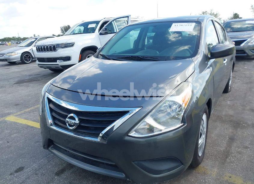 Photo 6 of 2019 Nissan Versa 1.6 SV (VIN 3N1CN7AP3KL875830)