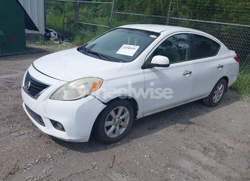 Photo 2 of 2012 Nissan Versa 1.6 SL (VIN 3N1CN7AP4CL868905)