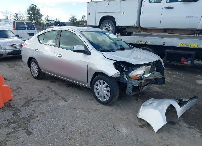 2012 Nissan Versa 1.6 SV (VIN 3N1CN7AP4CL880584) main photo