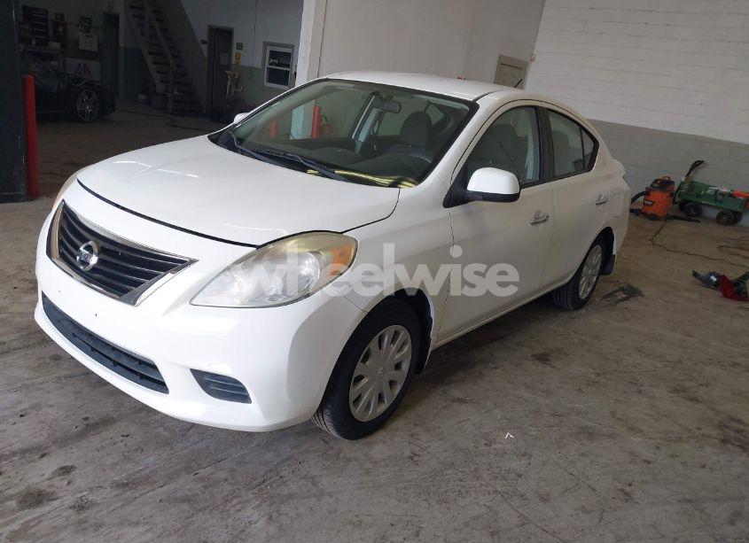 Photo 2 of 2012 Nissan Versa 1.6 SV (VIN 3N1CN7AP4CL922493)