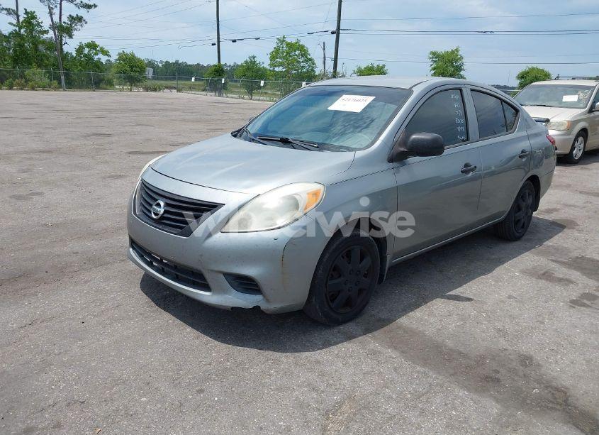 Photo 2 of 2013 Nissan Versa 1.6 S (VIN 3N1CN7AP4DL834707)