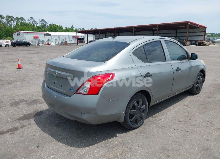 Photo 4 of 2013 Nissan Versa 1.6 S (VIN 3N1CN7AP4DL834707)
