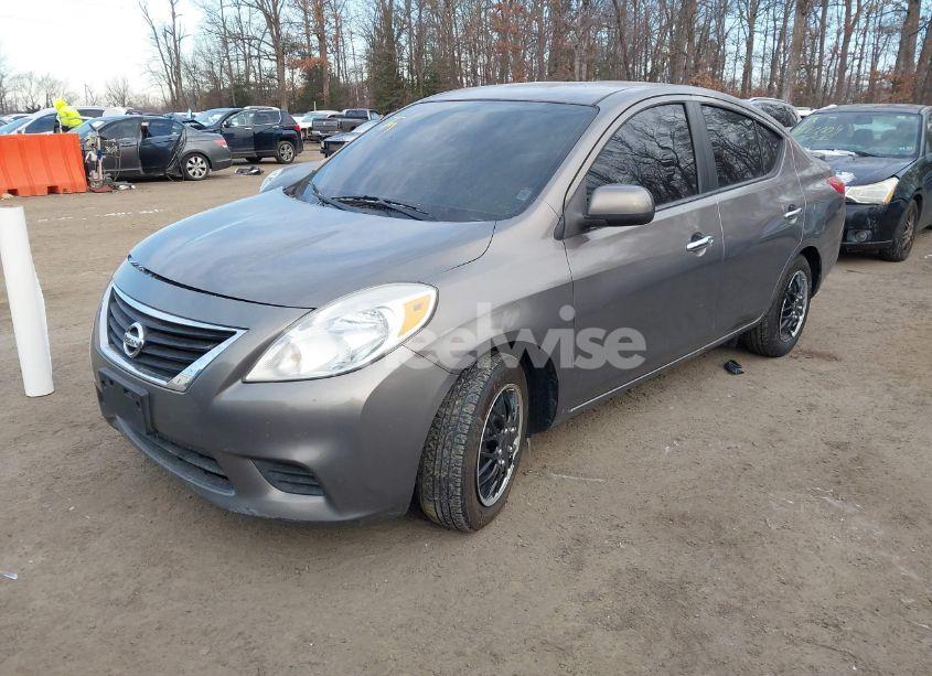 Photo 2 of 2013 Nissan Versa 1.6 SV (VIN 3N1CN7AP4DL842290)