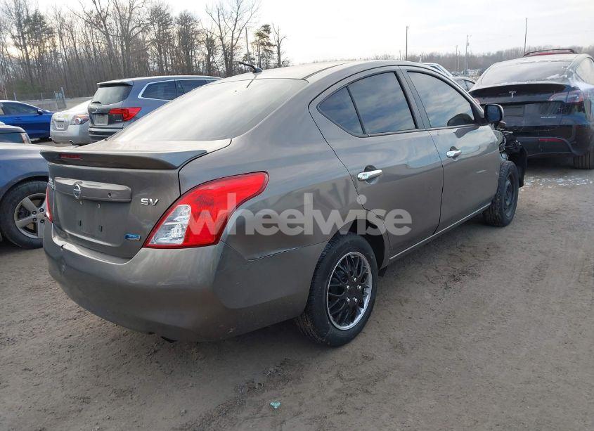 Photo 4 of 2013 Nissan Versa 1.6 SV (VIN 3N1CN7AP4DL842290)