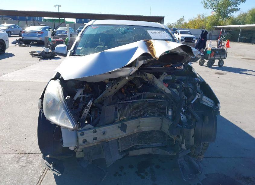 Photo 13 of 2013 Nissan Versa 1.6 SV (VIN 3N1CN7AP4DL864001)