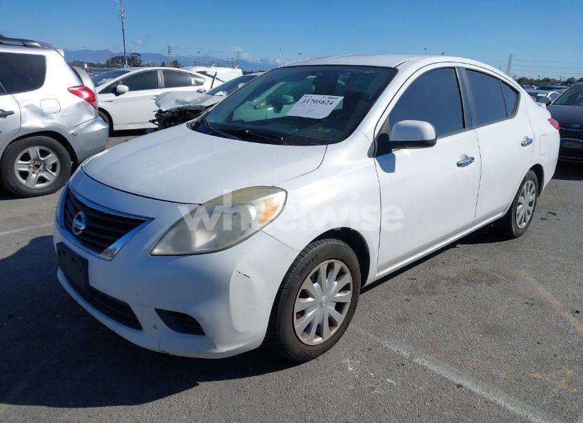 Photo 2 of 2013 Nissan Versa 1.6 SV (VIN 3N1CN7AP4DL874351)