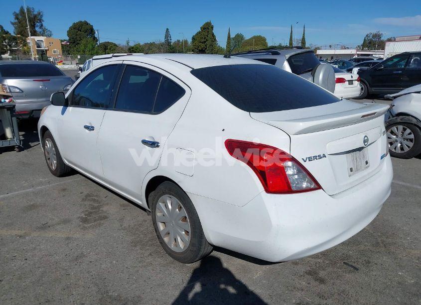 Photo 3 of 2013 Nissan Versa 1.6 SV (VIN 3N1CN7AP4DL874351)