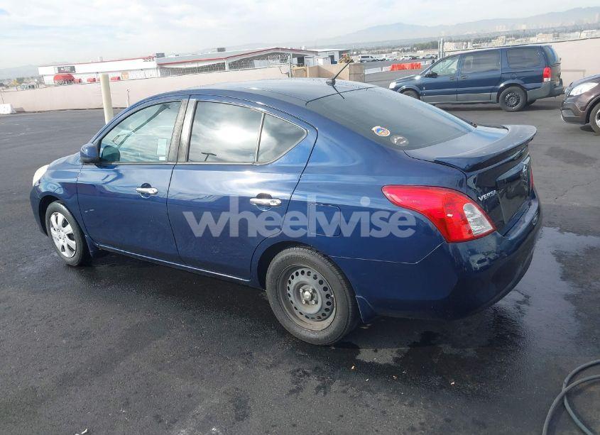 Photo 3 of 2013 Nissan Versa 1.6 SV (VIN 3N1CN7AP4DL880568)
